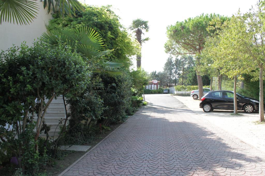 Hotel Ristorante Fortuna Cavallino-Treporti Exterior foto