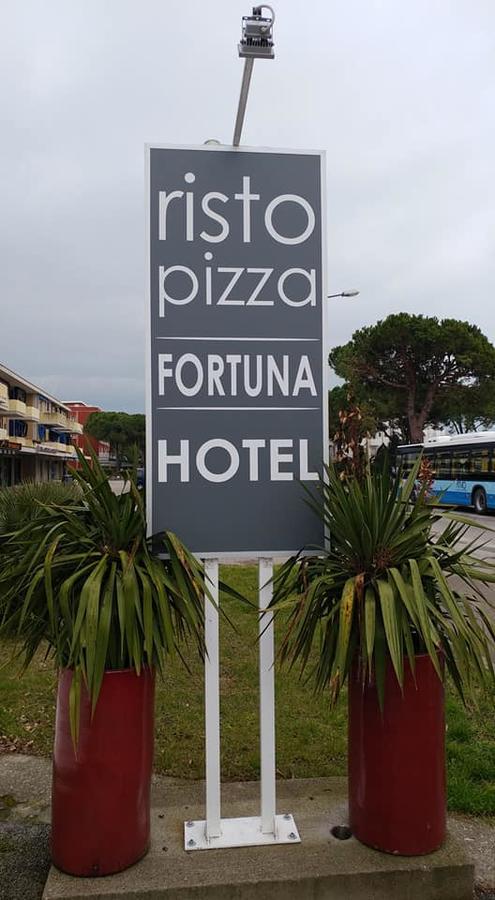 Hotel Ristorante Fortuna Cavallino-Treporti Exterior foto